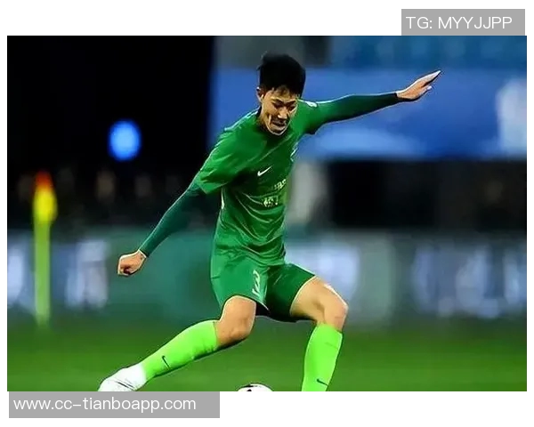 刘浩帆庆祝浙江队中超第七名成就期待明年再创佳绩